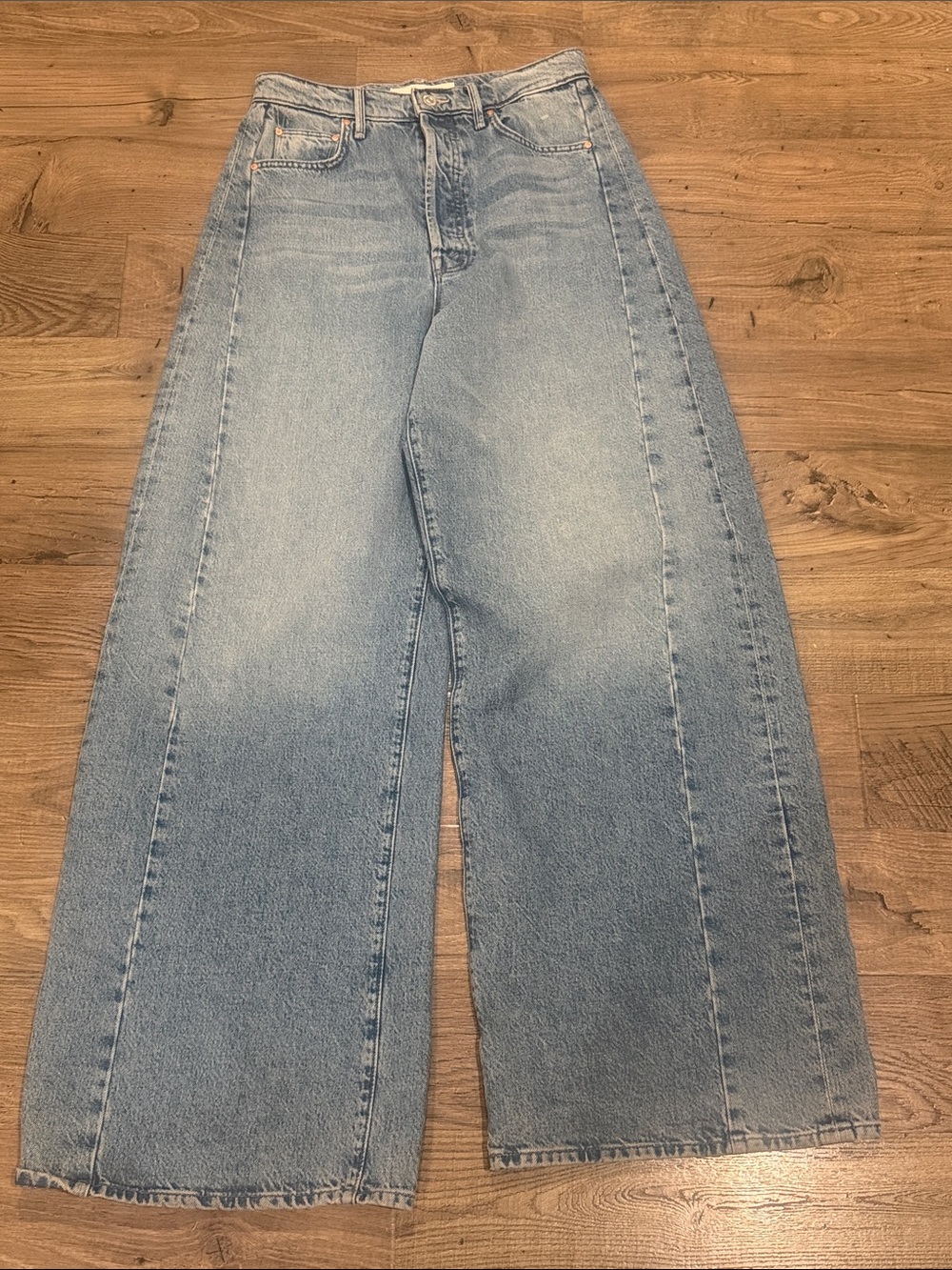 Mother The Pipe Dream Button Sneak Jeans - Picture 4 of 6